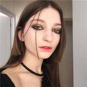 倾世仙魔折扣服下载